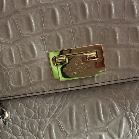 Kate Spade Hand Bag - Picture 5 of 8